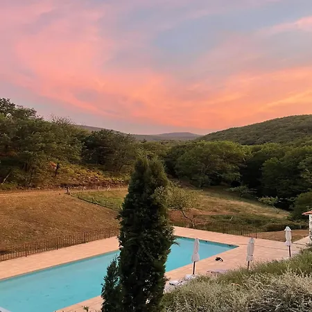 Luxury With Heated Private Pool, Cleaning Included * Courniou